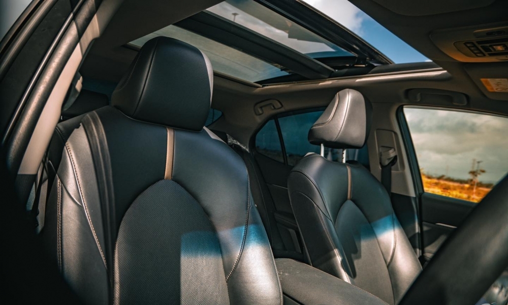 2020 Toyota Camry photo 9
