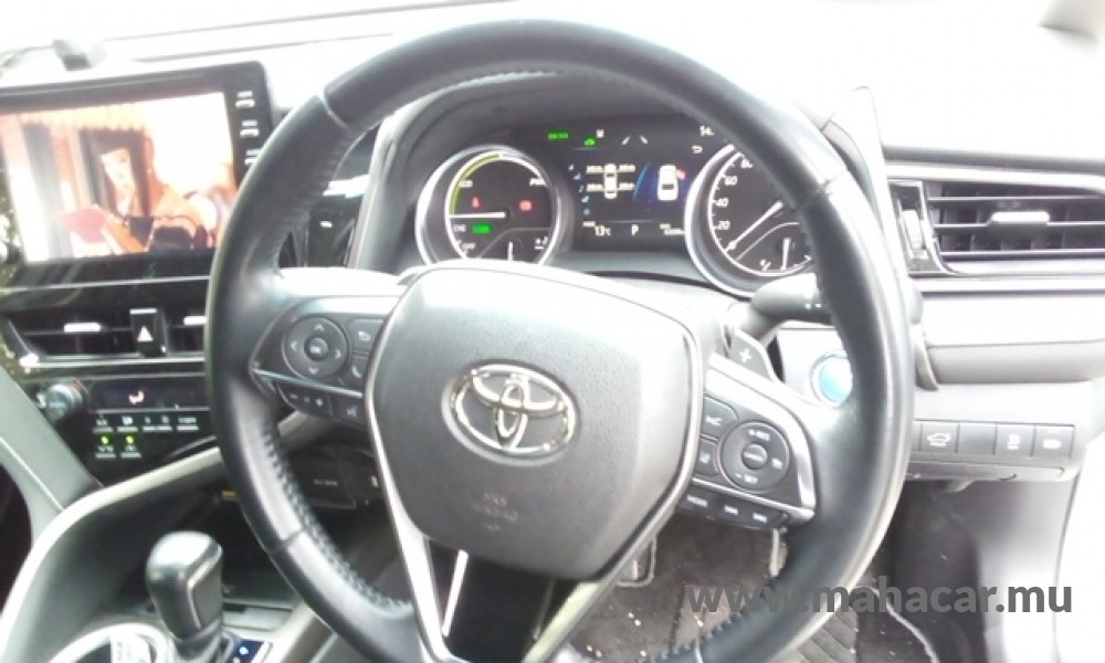 2021 Toyota Camry photo 6
