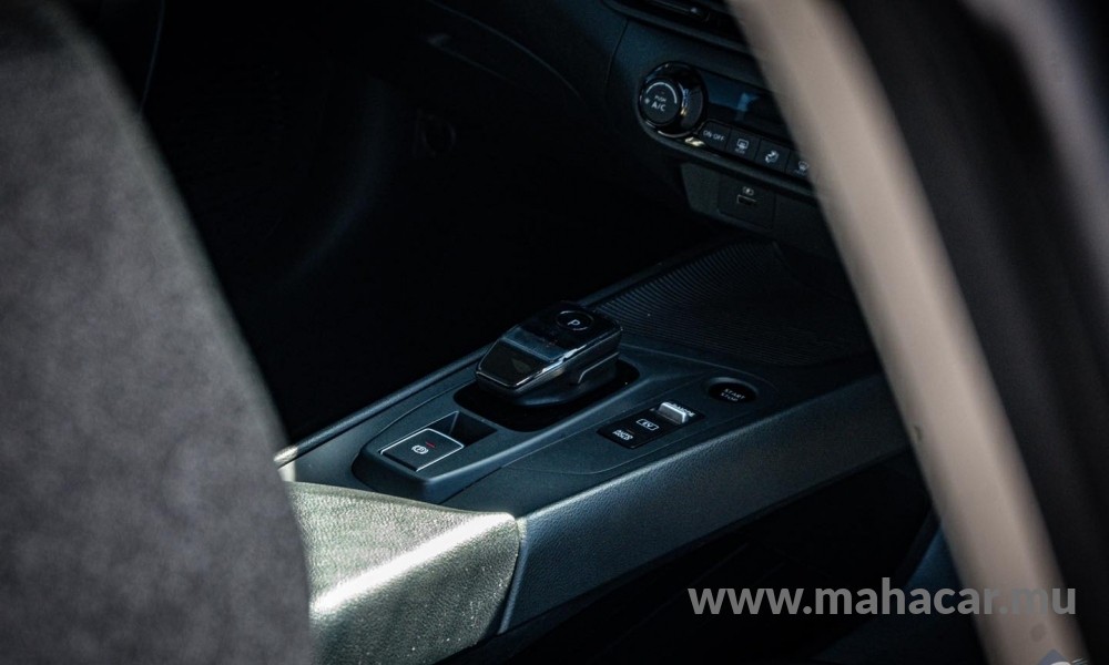 2021 Nissan NOTE E-POWER photo 8