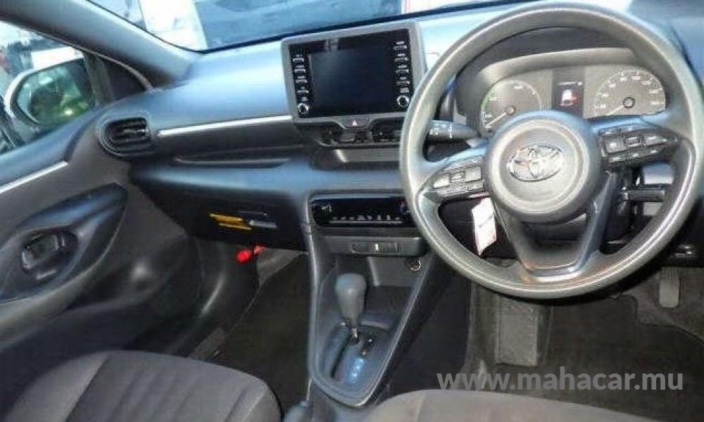 2020 Toyota Yaris photo 8