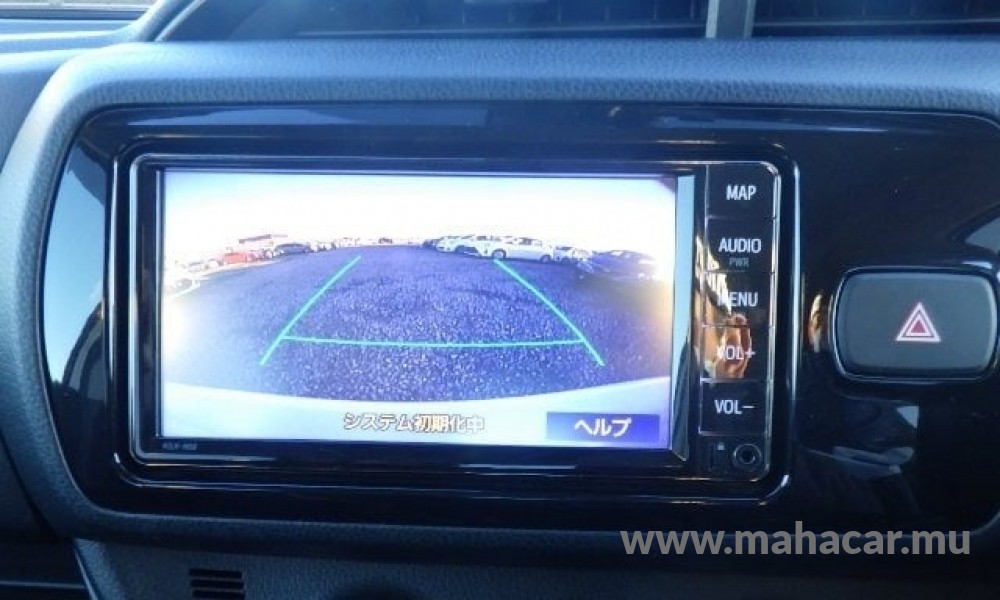 2019 Toyota Vitz photo 10