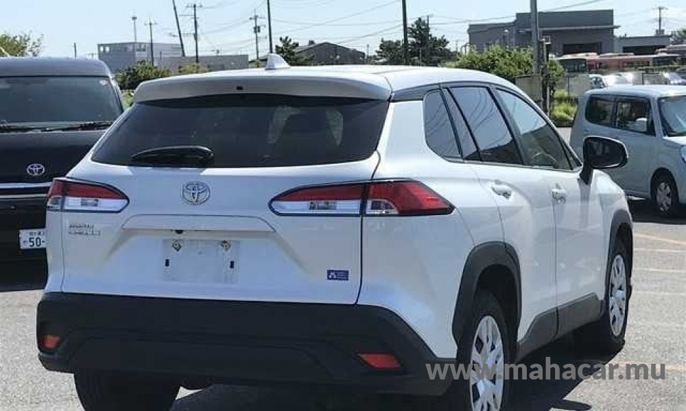 2023 Toyota COROLLA CROSS photo 3