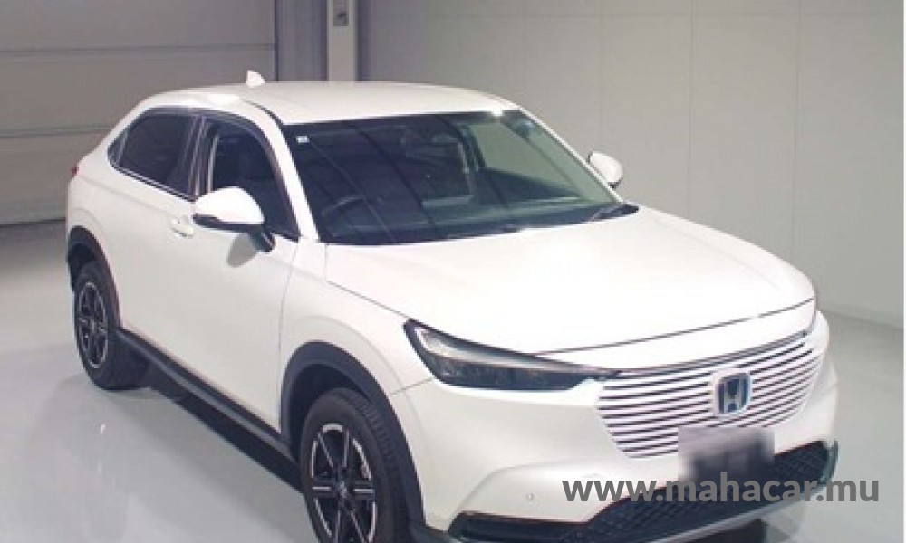 2023 Honda Vezel X Hybrid, White