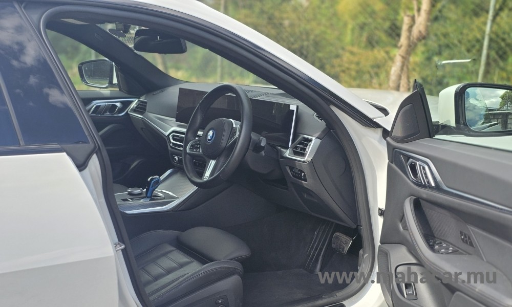 2022 BMW i4 photo 7