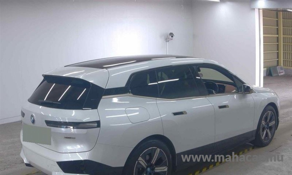 2023 BMW iX photo 4