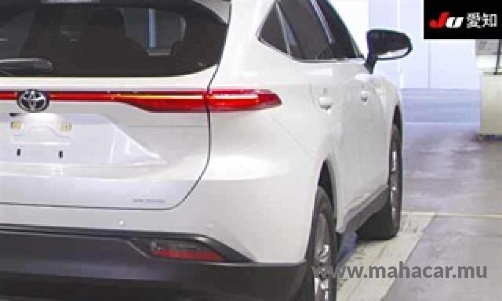 2023 Toyota Harrier photo 7