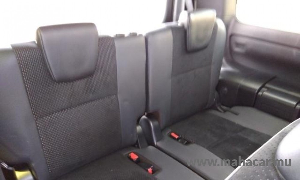 2021 Toyota VOXY photo 5
