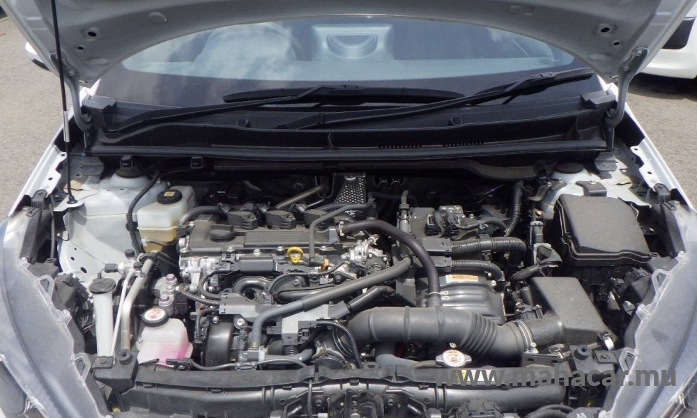 2022 Toyota Yaris Hybrid photo 4