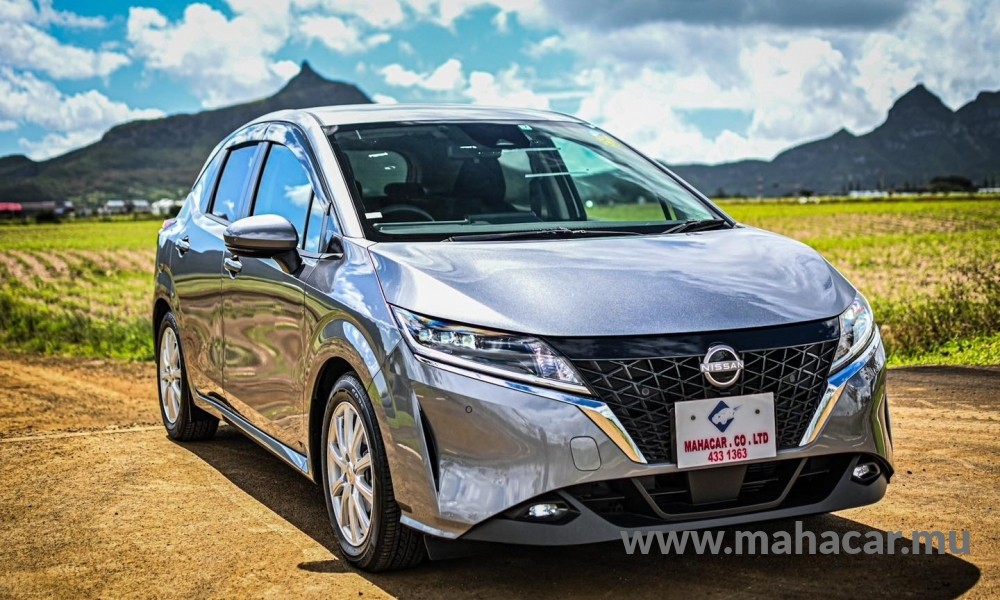 2021 Nissan NOTE E-POWER photo 3
