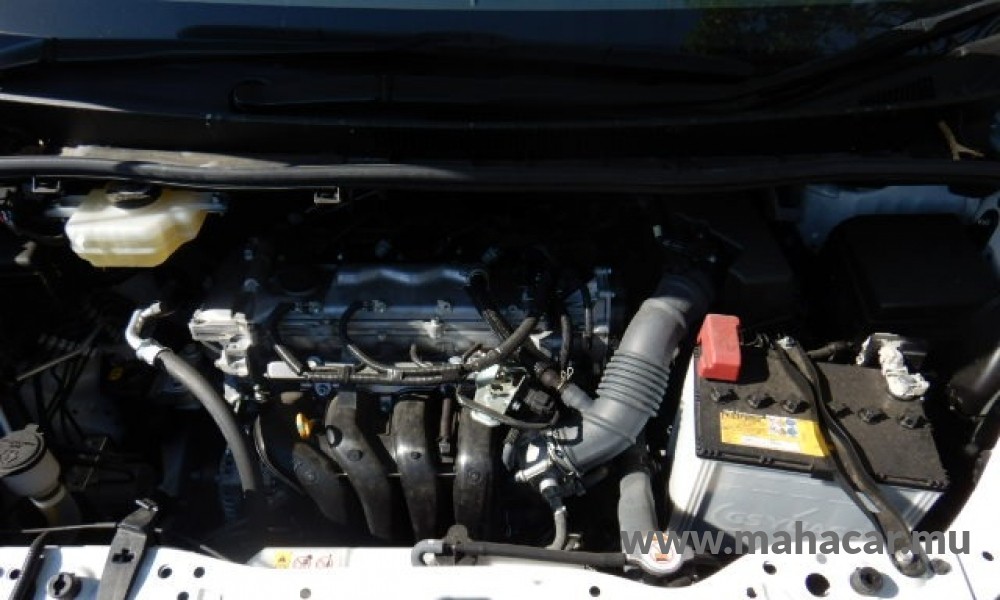 2020 Toyota VOXY photo 6
