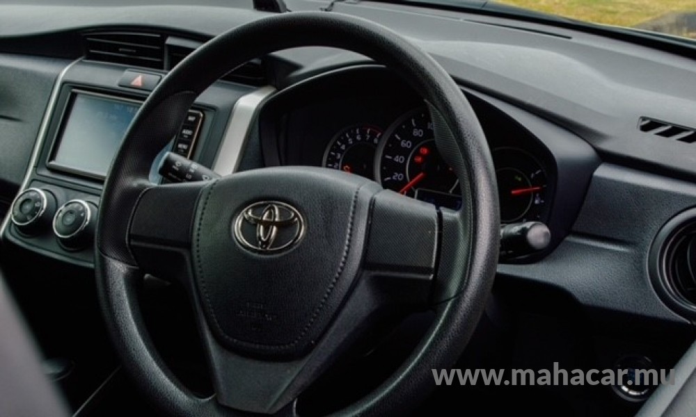 2020 Toyota Corolla Fielder photo 4