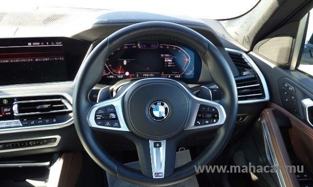 2022 BMW X 6 photo 5