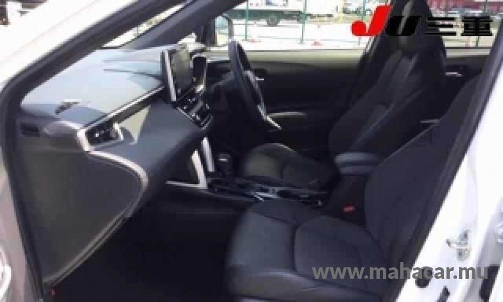 2023 Toyota COROLLA CROSS photo 3