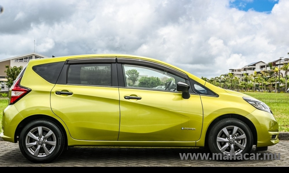 2019 Nissan NOTE E-POWER photo 6