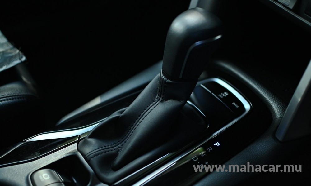 2022 Toyota COROLLA CROSS photo 4