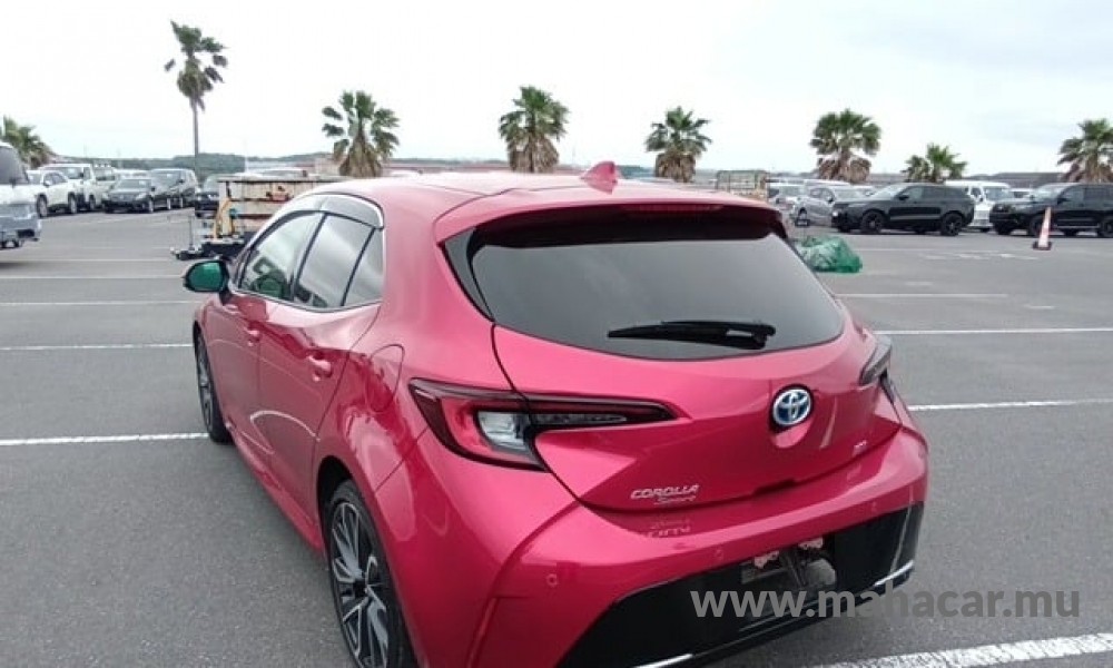 2023 Toyota Corolla photo 2