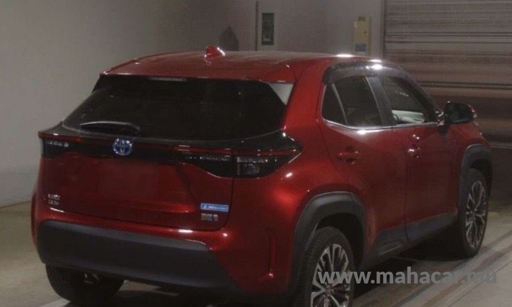 2021 Toyota Yaris Cross photo 2