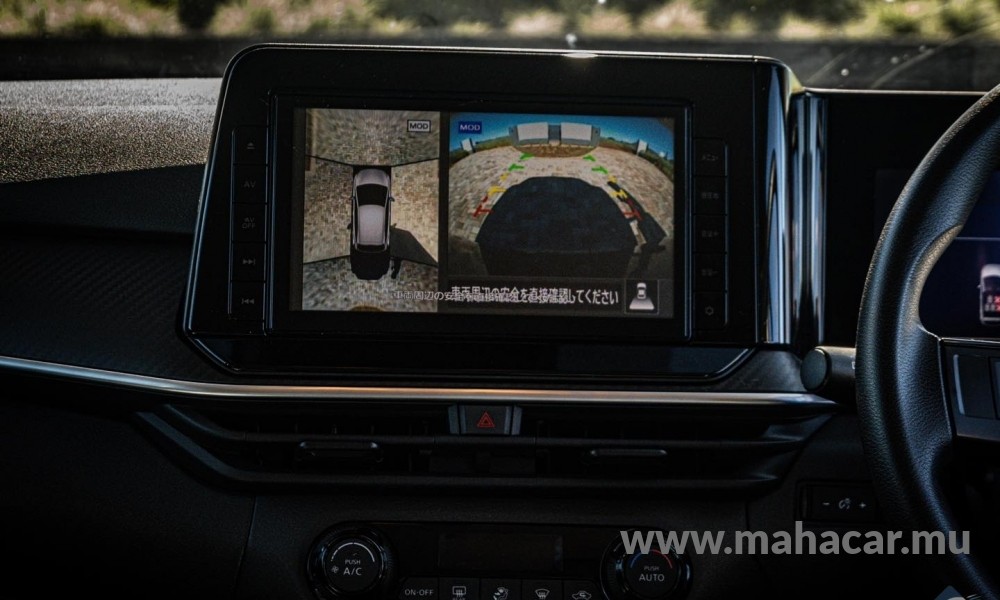 2021 Nissan NOTE E-POWER photo 9