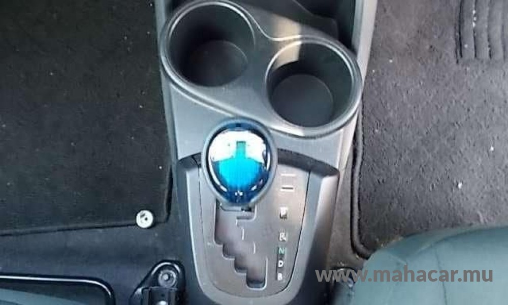 2019 Toyota AQUA photo 12
