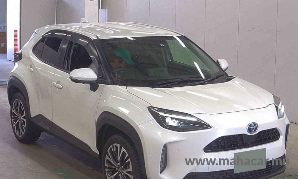 2022 Toyota Yaris Cross photo 2