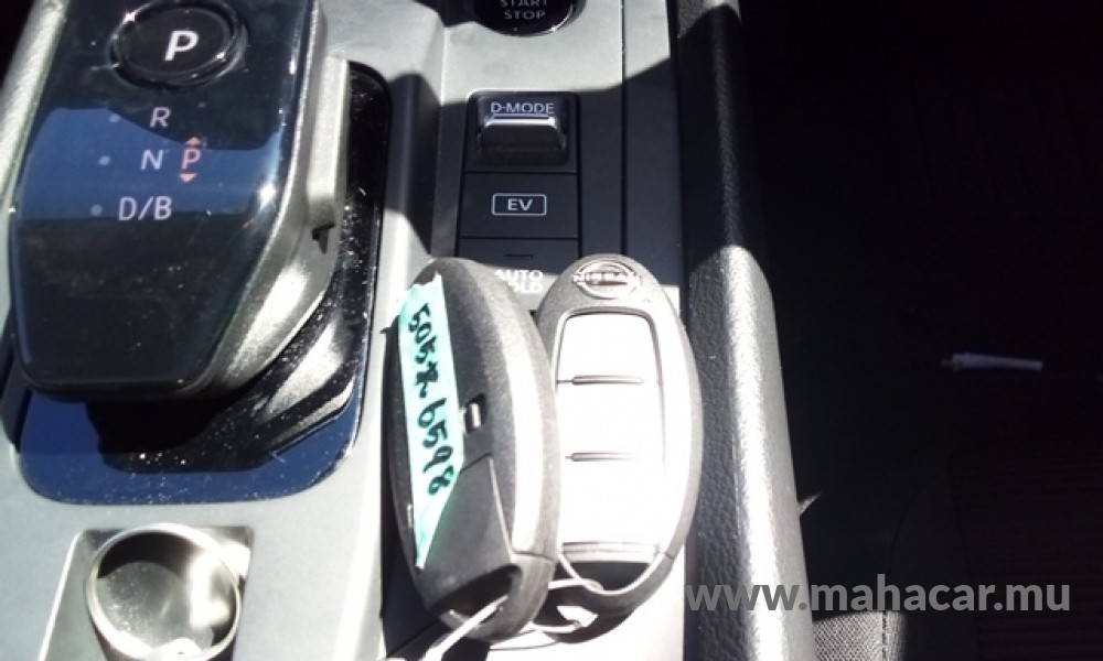 2022 Nissan NOTE E-POWER photo 6