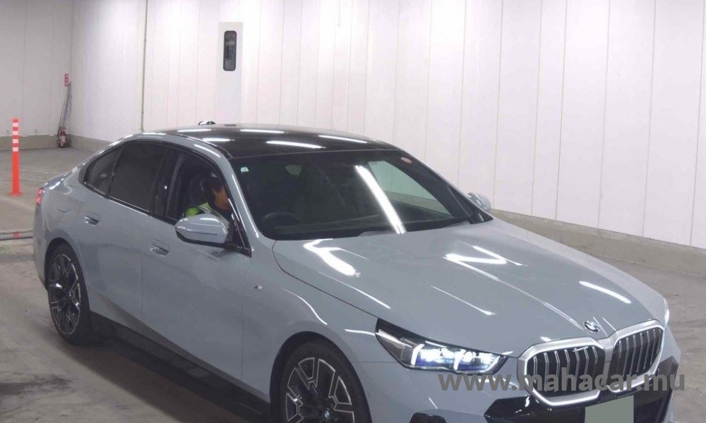 2023 BMW 523i photo 18