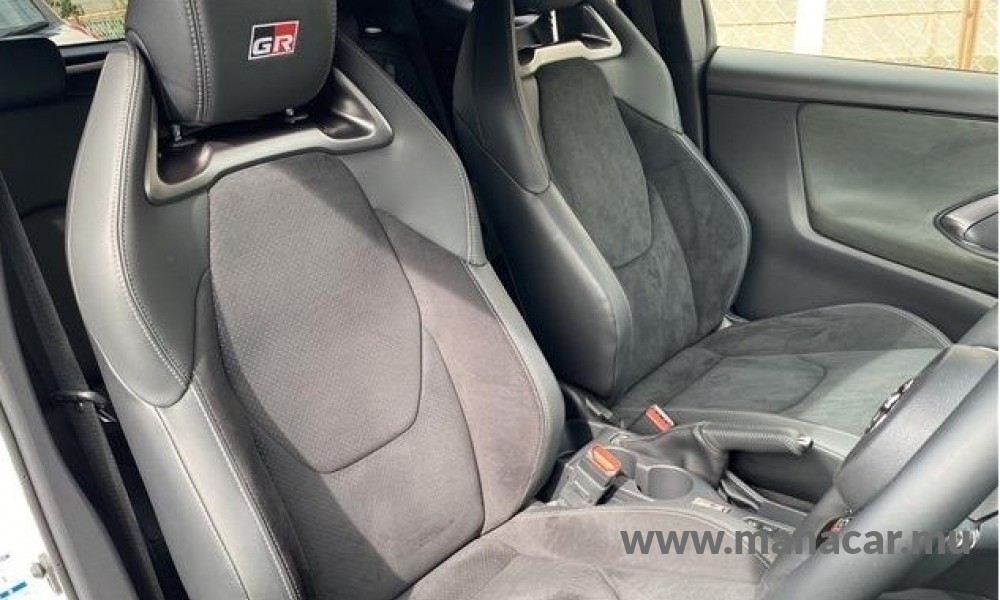 2023 Toyota Yaris GR photo 4