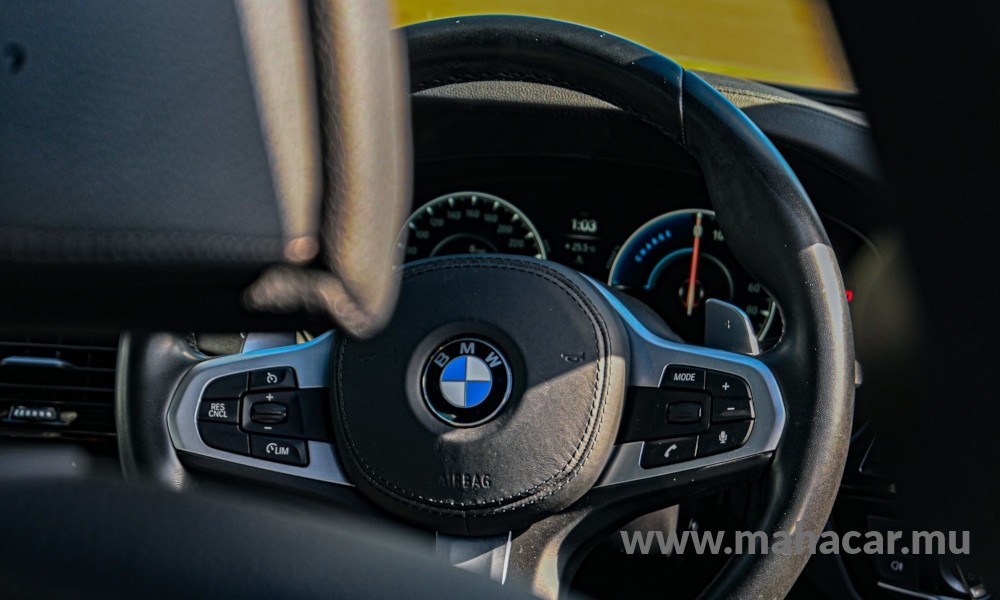 2019 BMW 530e photo 5