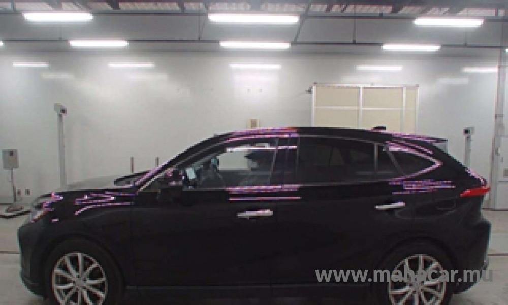 2023 Toyota Harrier photo 4