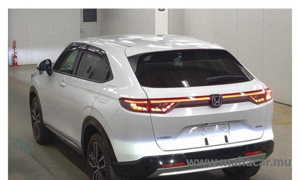 2023 Honda VEZEL Z HYBRID photo 2