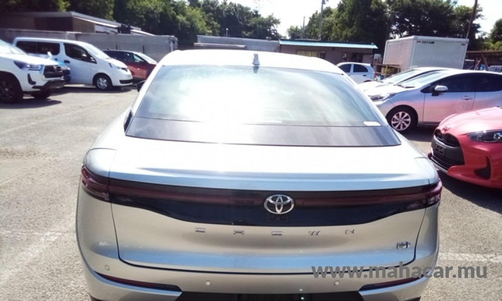 2024 Toyota Crown photo 16