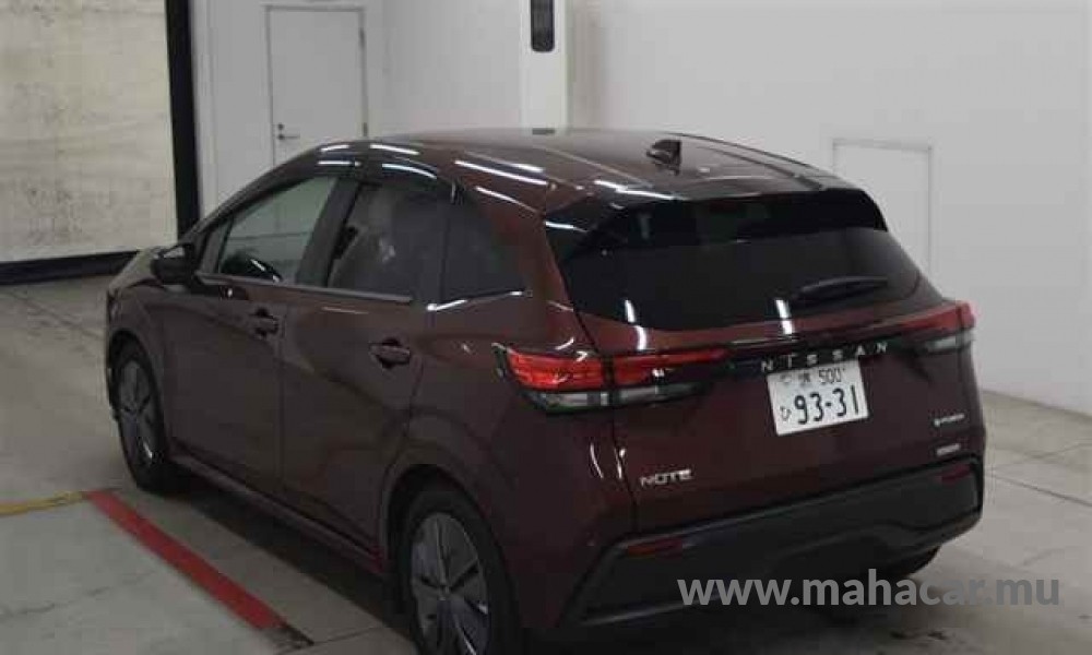 2022 Nissan NOTE E-POWER photo 5