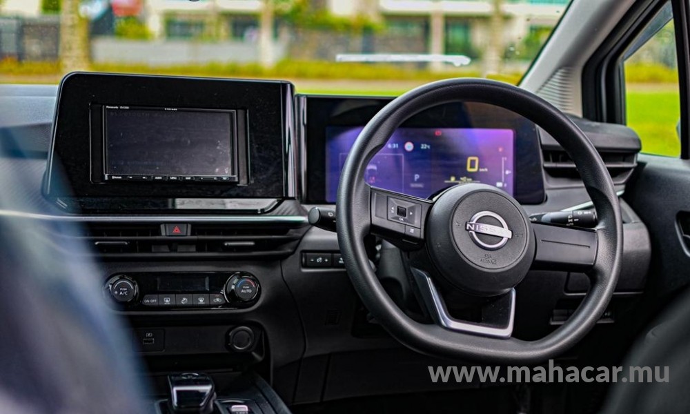 2021 Nissan NOTE E-POWER photo 4