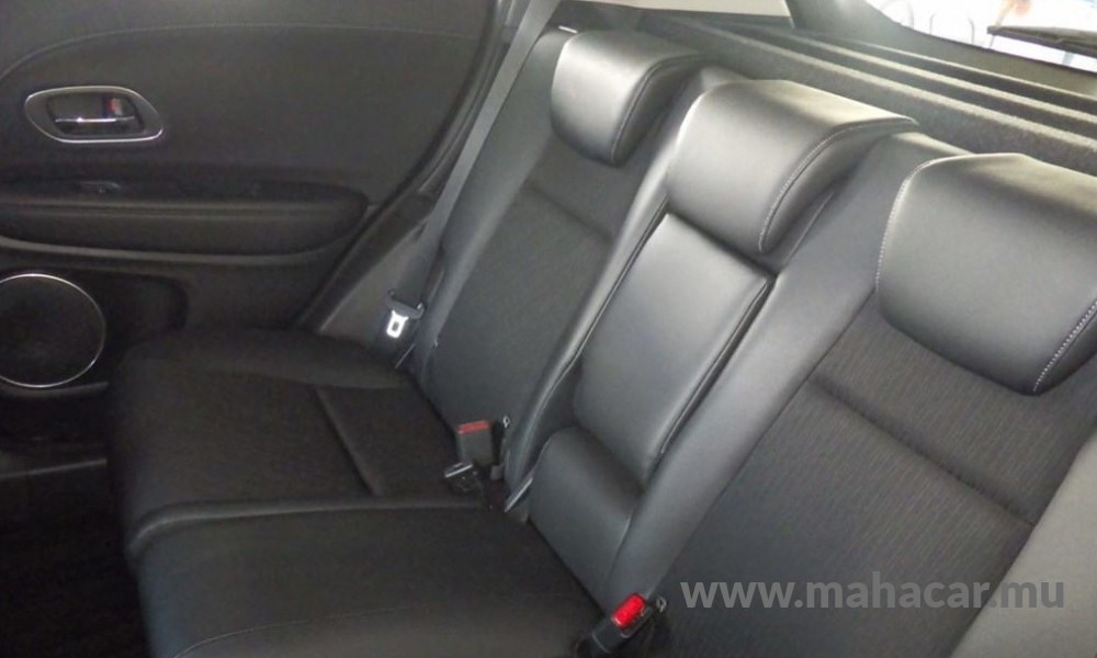 2020 Honda VEZEL HV photo 3