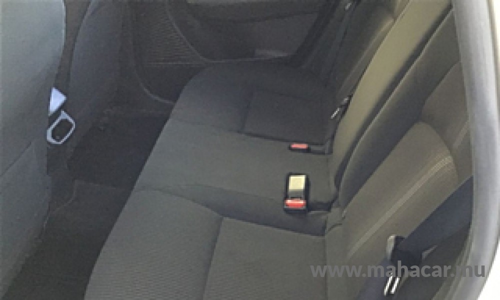 2022 Nissan NOTE E-POWER photo 4