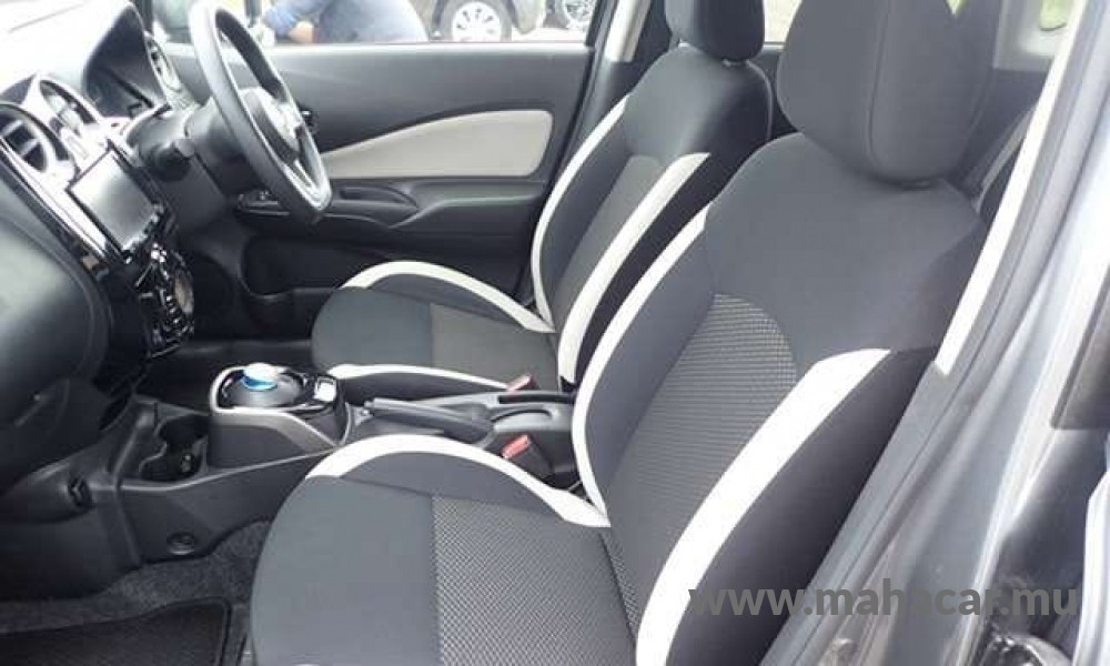 2019 Nissan NOTE E-POWER photo 8