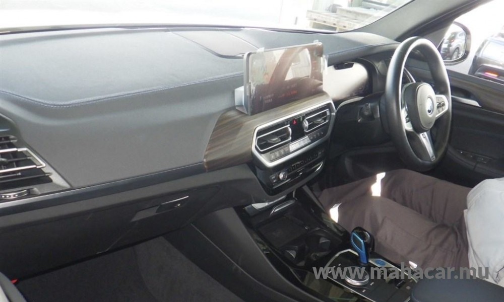 2021 BMW iX3 photo 6