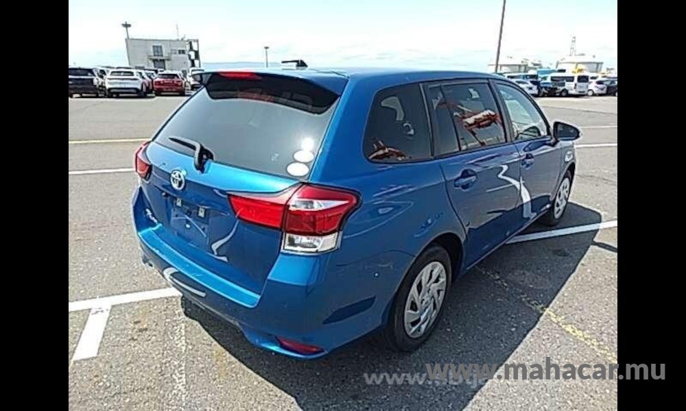 2019 Toyota Corolla Fielder photo 8