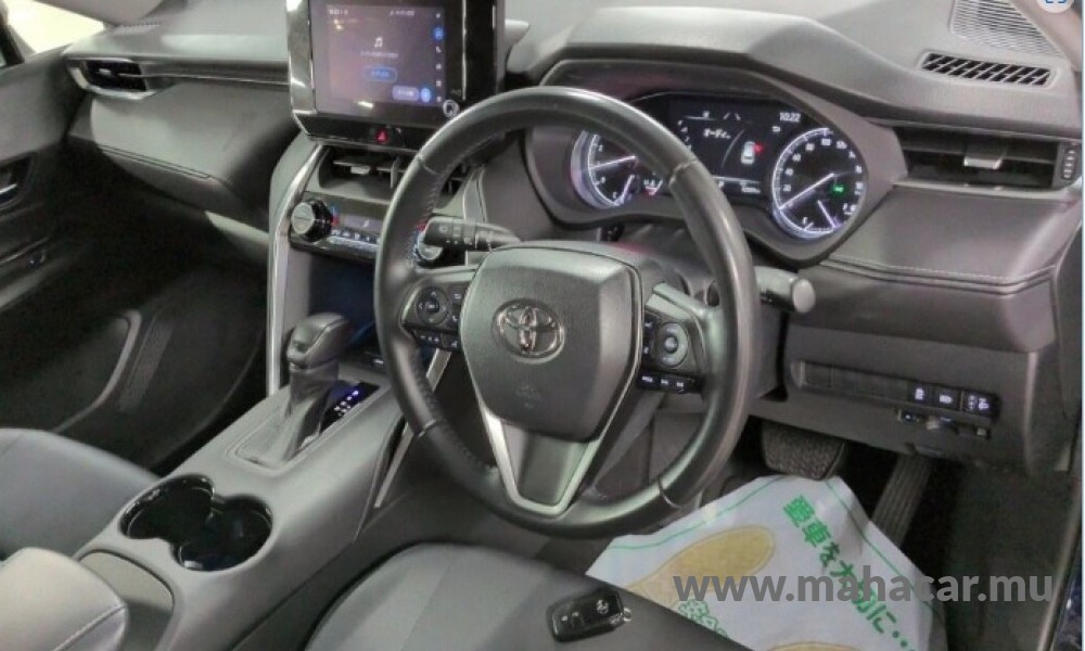 2023 Toyota Harrier photo 5