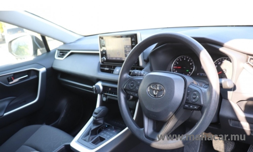 2021 Toyota Rav4 photo 3