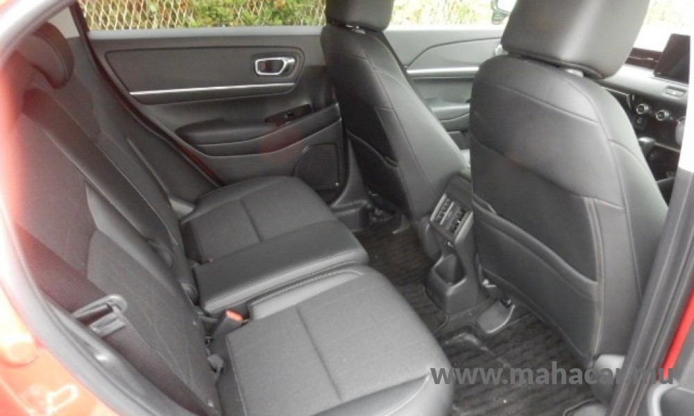 2021 Honda VEZEL HV photo 10