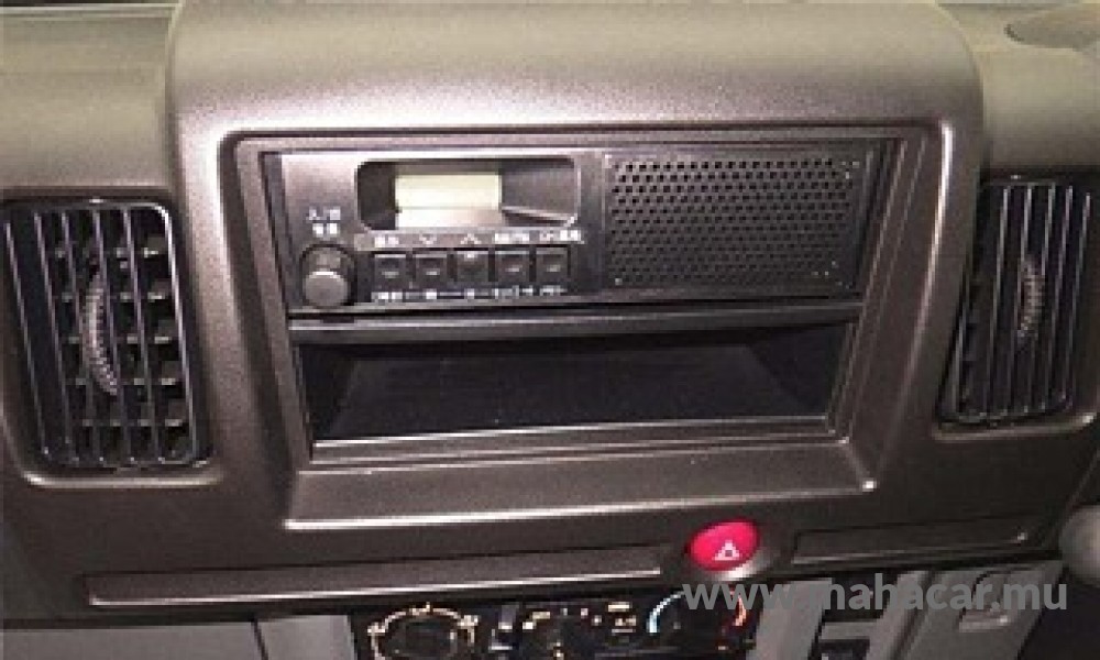 2022 Mitsubishi Mini Cab photo 6