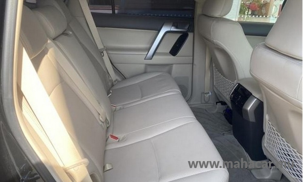 2021 Toyota Land Cruiser  Prado photo 3