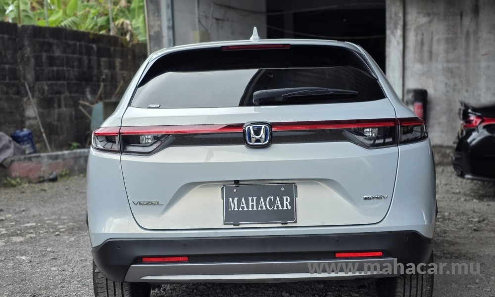 2022 Honda Vezel X Hybrid photo 12