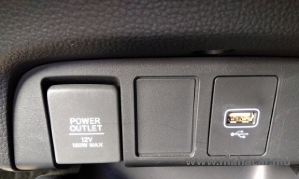 2020 Honda FIT HYBRID photo 11