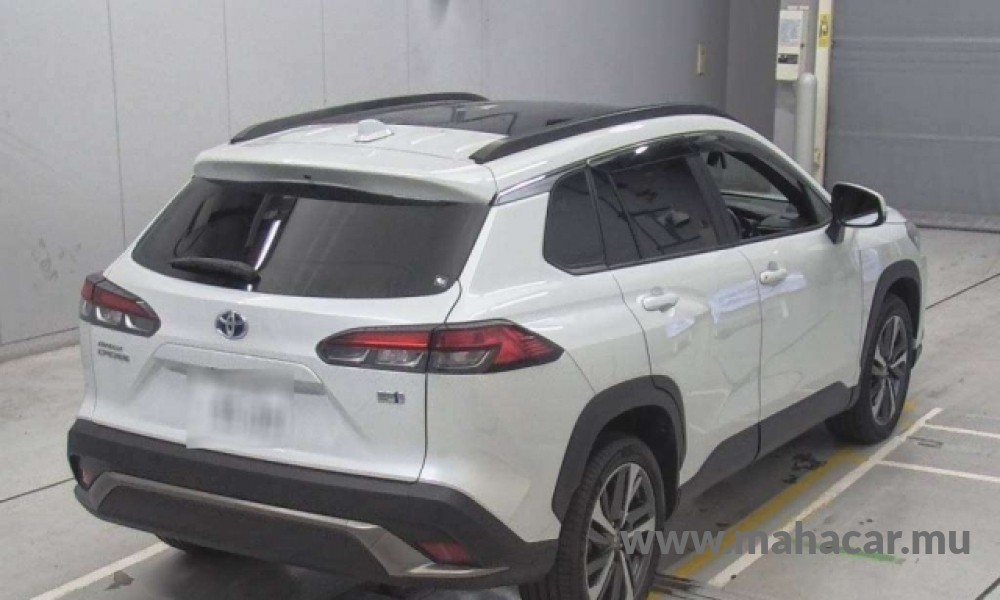 2023 Toyota COROLLA CROSS photo 2