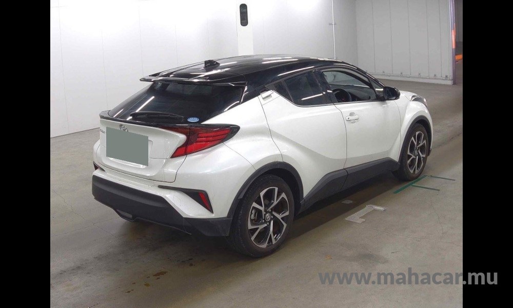 2020 Toyota CHR photo 4