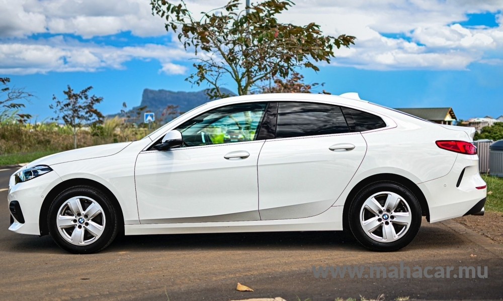 2020 BMW 218i Grand coupe play photo 4
