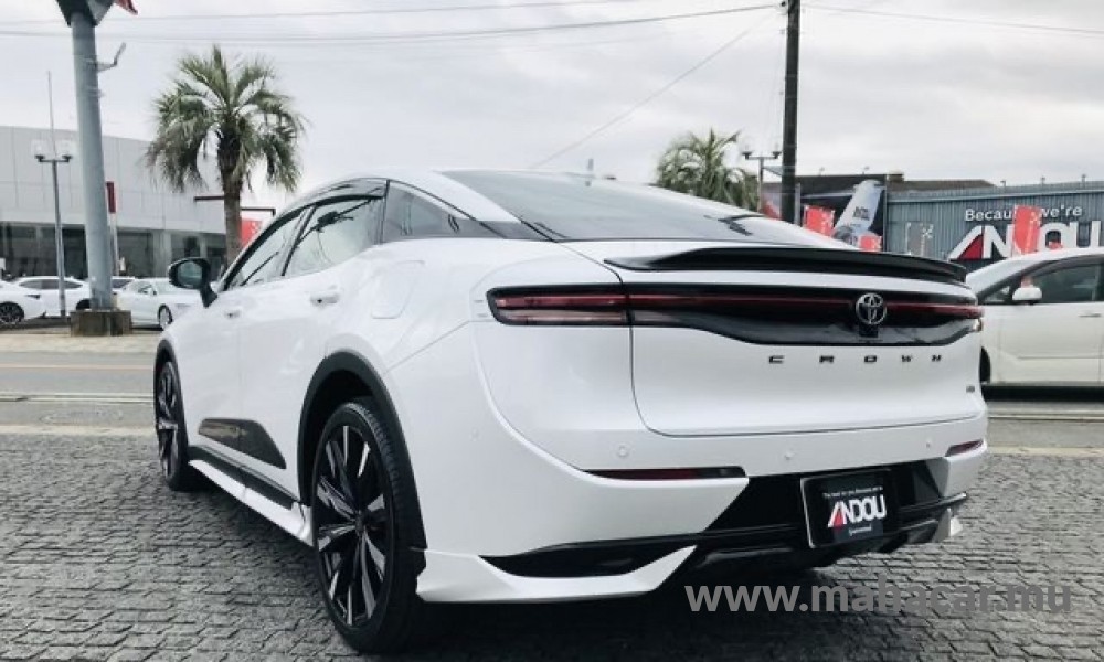 2023 Toyota Crown RS photo 10