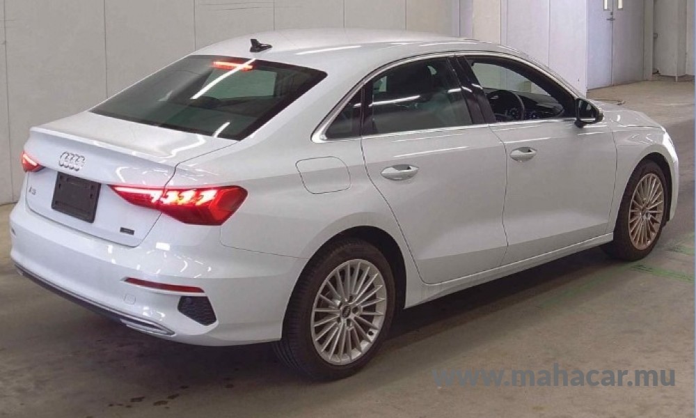 2022 AUDI A3 photo 4